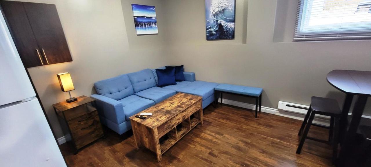 Blue Wave 2 Bedroom Suite Saskatoon Ngoại thất bức ảnh